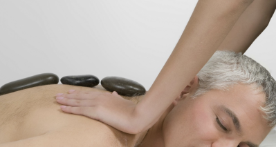 德国专家视若瑰宝，中医药在海外掀起“中国风”